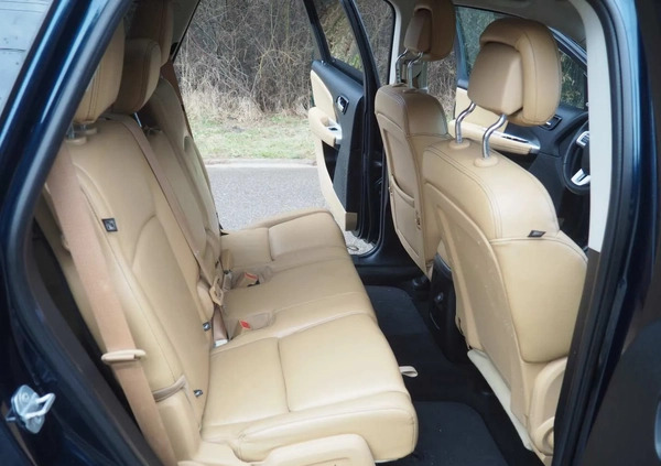 Fiat Freemont cena 43900 przebieg: 228890, rok produkcji 2015 z Braniewo małe 667